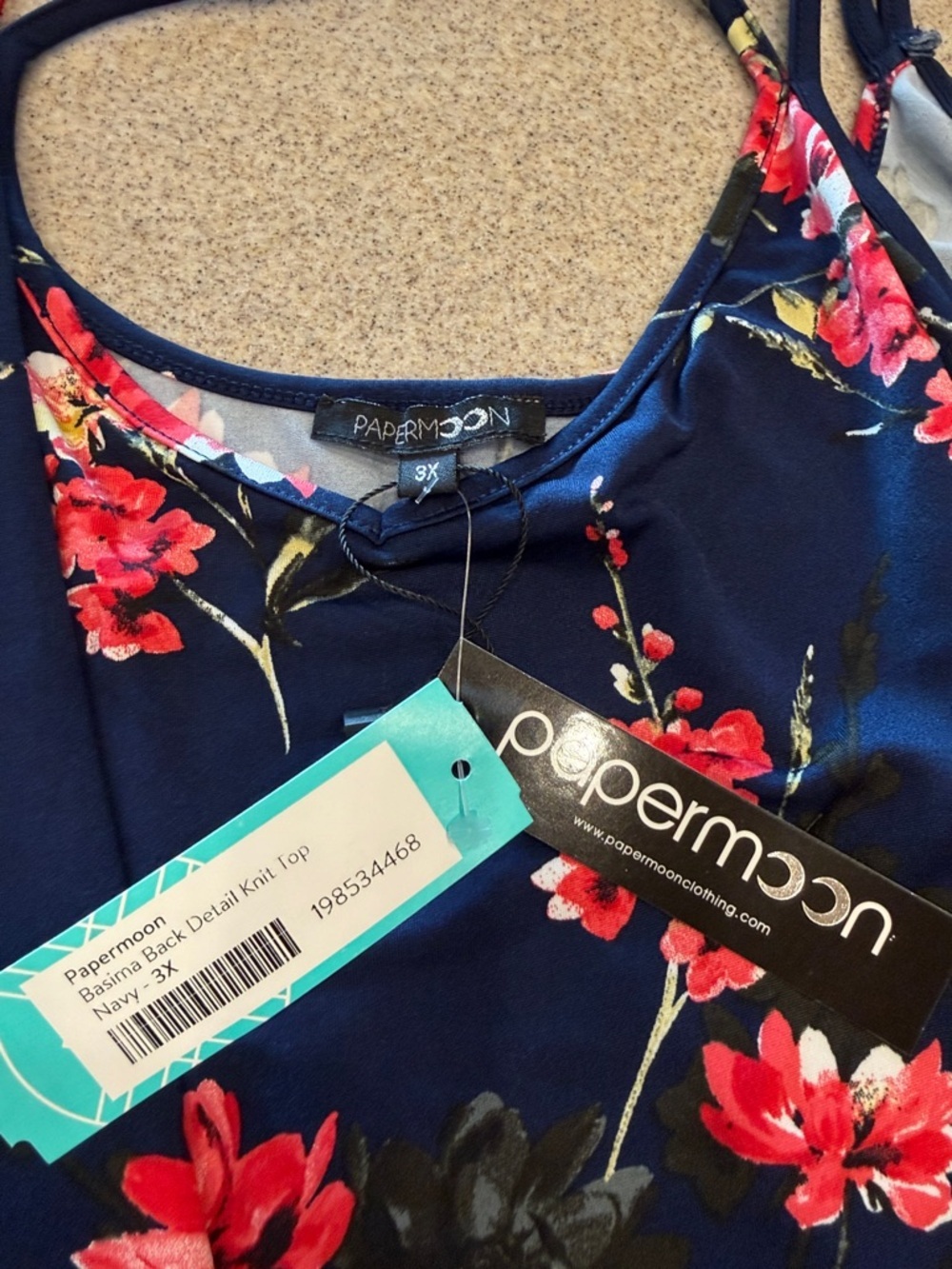 Paper moon NWT Navy Floral Crisscross Strap Tank Top plus size 3X - Picture 9 of 9
